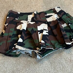 Rue 21 Camouflage Skort Side Zip M Skort